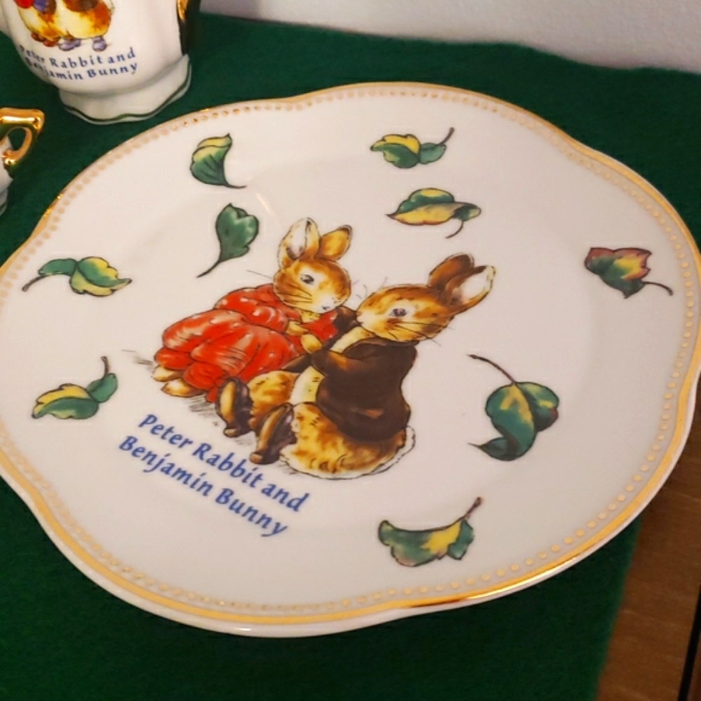 RARE Collectible Beatrix Potter Peter rabbit Tea Set - Picture 12 of 12